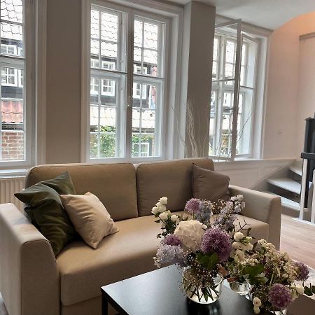 Ferienwohnung Marzipan - Im Herzen Der Altstadt, Historisches Gebaeude Mit Modernem Ambiente, W-Lan Lübeck Exterior foto